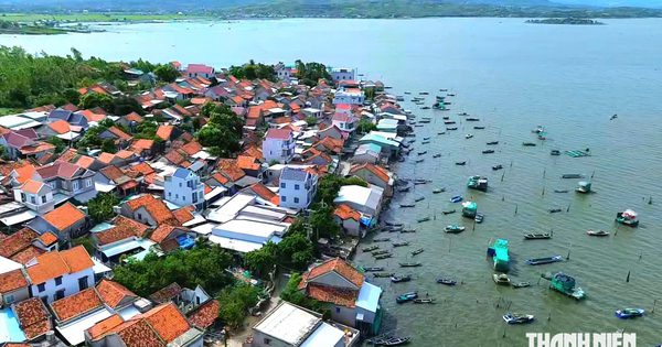 Danh thắng đầm Ô Loan: Về 'ngôi làng cô đơn' nghe cụ bà U.110 kể chuyện