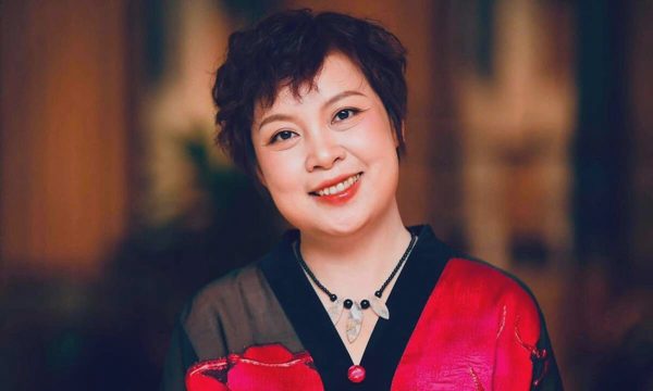 Đạo diễn 'Mưa đỏ' làm phim 'Đất lửa'