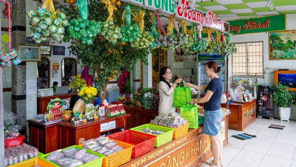 Đất sen hồng xây thương hiệu nghề truyền thống