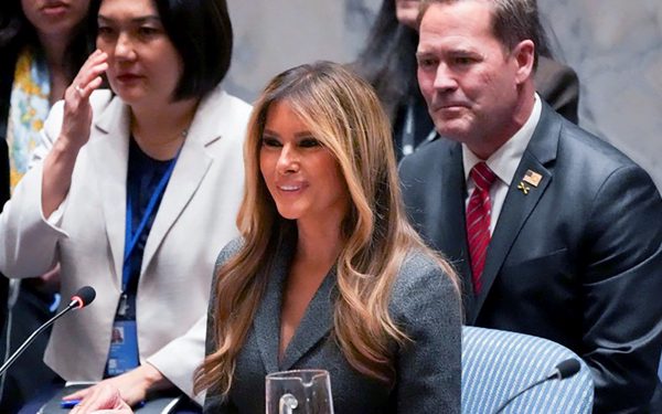 Dấu ấn ngoại giao của bà Trump với lệnh ngừng bắn Nga - Ukraine ở Oleshky