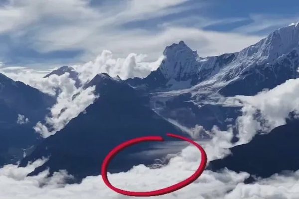Dấu hiệu bất thường trước thảm họa lũ quét ở Nepal