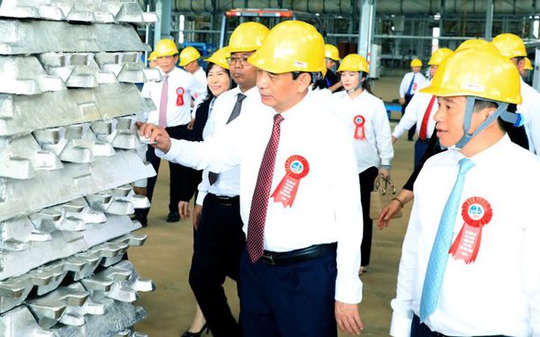 Dấu mốc lịch sử để sản xuất nhôm kim loại trong nước