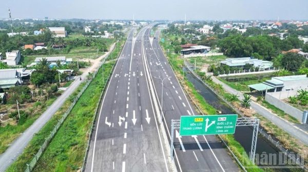Đầu tư các tuyến cao tốc liên vùng - Bài toán không chỉ ở phân bổ vốn