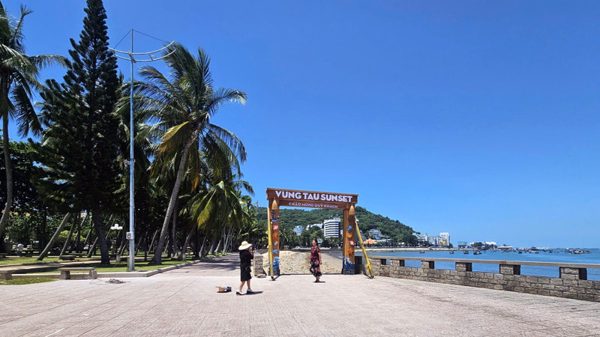 Đầu tư hàng chục tỷ đồng để chỉnh trang đô thị, thu hút du khách đến Vũng Tàu