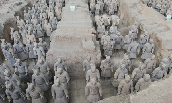 Dấu vân tay 2.200 năm hé lộ người xây Đội quân đất nung mộ Tần Thủy Hoàng