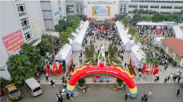 Đẩy mạnh đổi mới sáng tạo và thực hiện hiệu quả Nghị quyết 57 tại Trường đại học Kinh tế-Kỹ thuật Công nghiệp