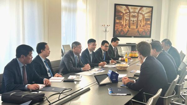 Đẩy mạnh hợp tác tài chính với Tập đoàn Rothschild & Co, Pháp