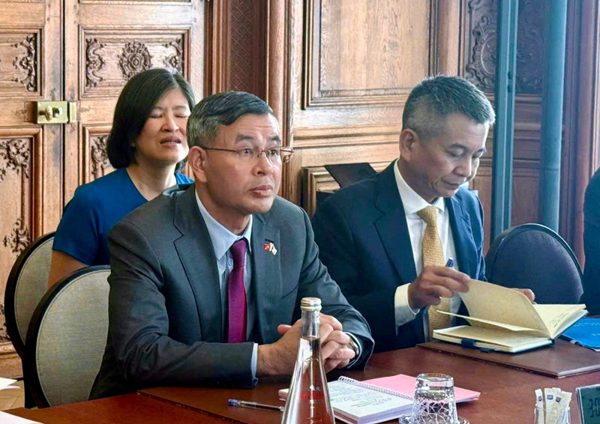 Đẩy mạnh hợp tác trong các lĩnh vực tài chính và đầu tư giữa Việt Nam và Tổ chức Hợp tác và Phát triển Kinh tế