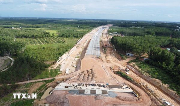 Đẩy nhanh tiến độ cao tốc Thành phố Hồ Chí Minh - Thủ Dầu Một - Chơn Thành