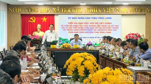 Đẩy nhanh tiến độ giải phóng mặt bằng dự án hành lang đường thủy phía nam