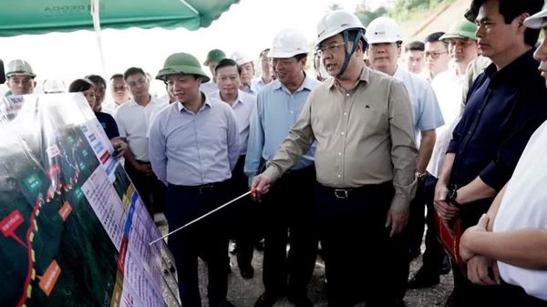 Đẩy nhanh tiến độ hai dự án cao tốc Hữu Nghị-Chi Lăng và Đồng Đăng-Trà Lĩnh