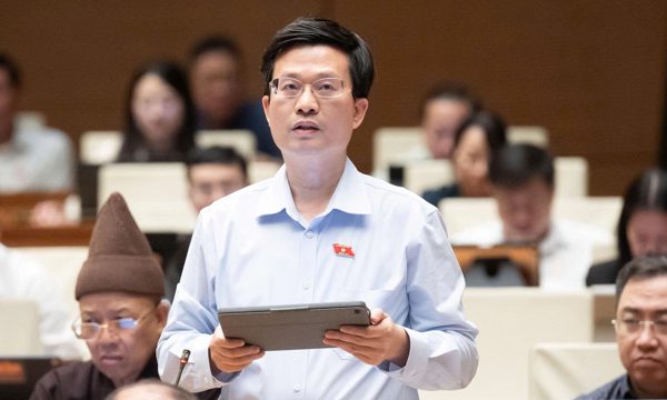 ĐBQH: Đừng chỉ lo phim ngắn là 'rác văn hóa gây nghiện' mà bỏ lỡ cơ hội