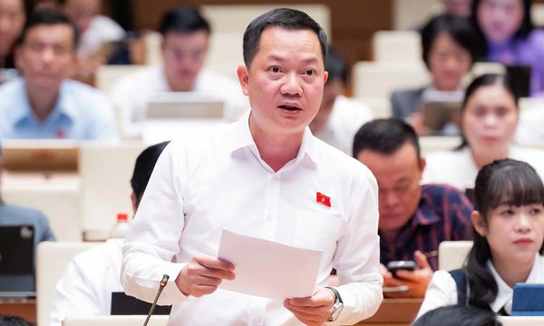 ĐBQH: Không để học sinh, phụ huynh thấp thỏm chờ quy định mới mỗi mùa thi THPT