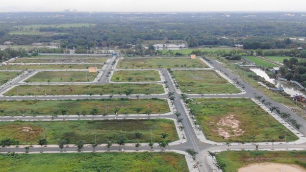 Đề nghị giữ quyền tách hợp thửa trong Luật Đất đai