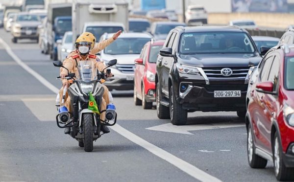 Đề xuất bỏ làn khẩn cấp trên đường Vành đai 3 Hà Nội