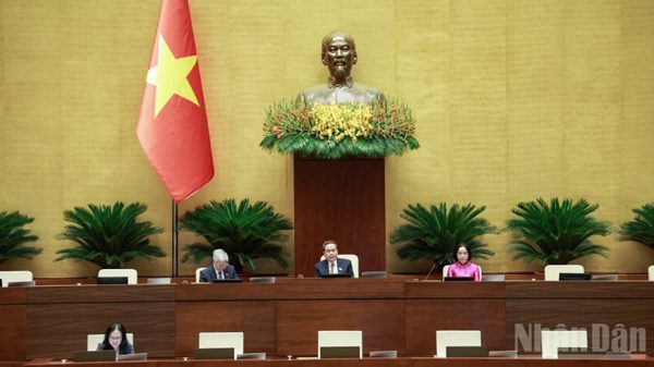 Đề xuất cấm trưng bày thuốc lá, cấm bán thuốc lá online