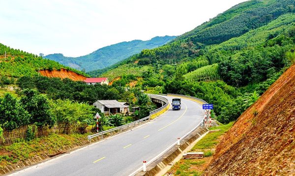 Đề xuất chi hơn 3.000 tỷ đồng mở rộng đường Hồ Chí Minh đoạn Pác Bó - Cao Bằng