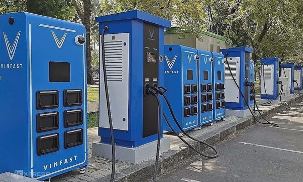 Đề xuất doanh nghiệp phải thu hồi pin xe điện để tái chế từ năm 2029