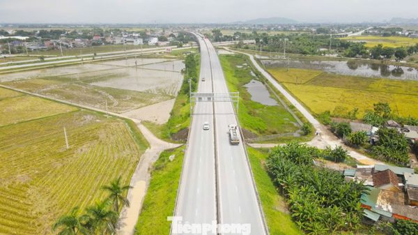 Đề xuất gần 180.000 tỷ 'lên đời' 18 đoạn tuyến cao tốc Bắc - Nam