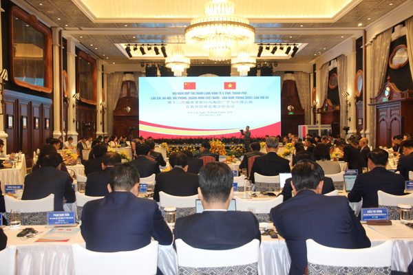 Đề xuất mở đường bay Vân Đồn - Côn Minh, thúc đẩy hành lang kinh tế Việt - Trung