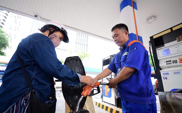 Đề xuất mới: Doanh nghiệp thông báo trước 30 phút khi tự quyết giá xăng dầu, dừng sử dụng quỹ bình ổn