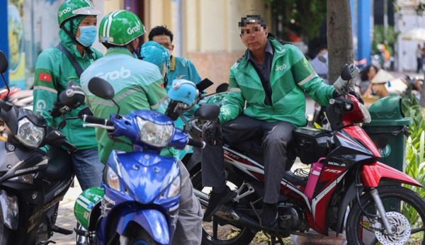 Đề xuất nghĩa vụ đóng bảo hiểm xã hội của doanh nghiệp với tài xế xe công nghệ