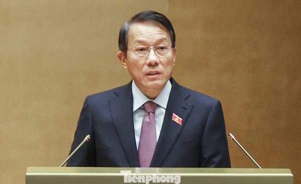 Đề xuất phạt vi phạm hành chính tới 3 tỷ đồng, ngừng cả điện, nước, internet