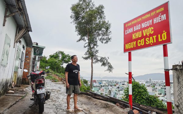 Đề xuất san phẳng 'ngọn núi mồ côi' giữa lòng đô thị Quy Nhơn để ngăn sạt lở