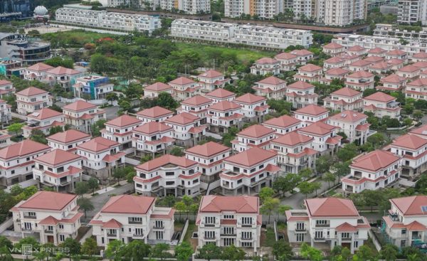 Đề xuất thu đặt cọc mua nhà ngay từ lúc dự án khởi công