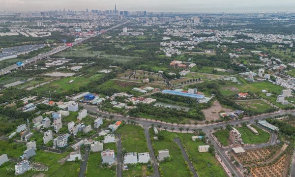 Đề xuất thu tiền lũy tiến để ngăn găm giữ đất dự án