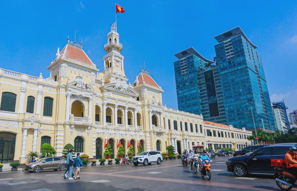 Đề xuất Ủy viên UBND TP.HCM không quá 8 người