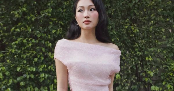 Đẹp kiêu kỳ với trang phục trễ vai
