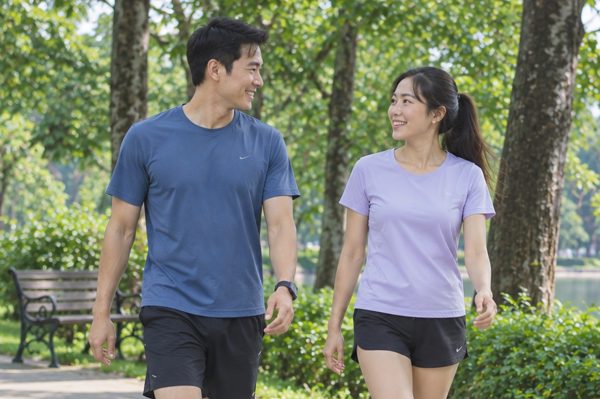 Đi bộ kiểu Nhật 30 phút mỗi ngày, sau 5 tháng kết quả ra sao?