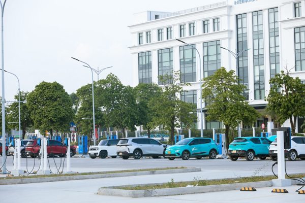 Đi càng nhiều, người dùng VinFast càng thấy rõ lợi thế 'nhẹ tiền nuôi xe'
