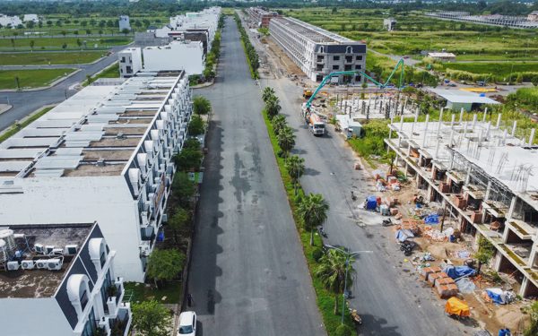 Đi mua đất, ngoài giấy chứng nhận cần tìm hiểu những gì?