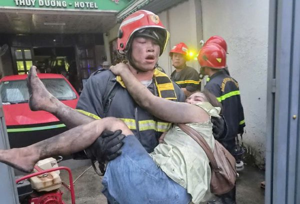 Đi từng ngõ, gõ từng nhà, rà từng hộ để ngăn chặn cháy nổ tại TPHCM