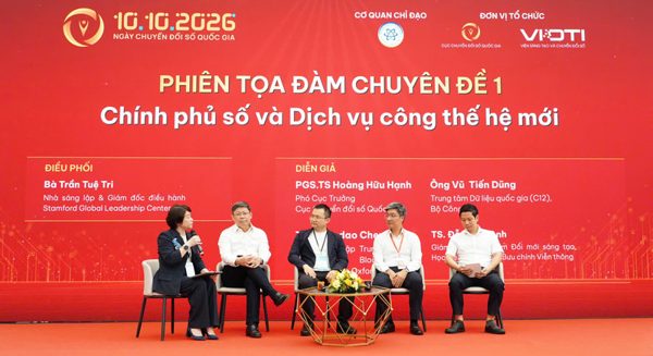 Dịch vụ công thế hệ mới: Đổi mới từ dữ liệu, thể chế đến cách phục vụ