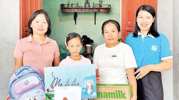 Điểm tựa nâng bước tương lai cho trẻ