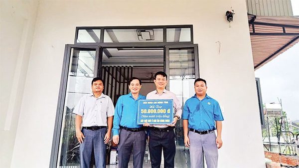 Điểm tựa từ những “Mái ấm Công đoàn”
