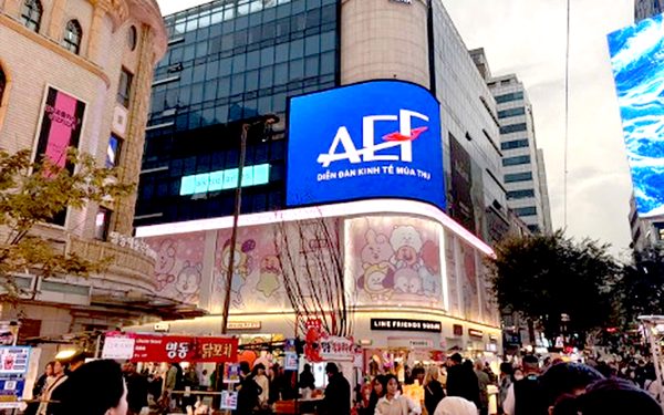 Diễn đàn Kinh tế Mùa thu 2026 xuất hiện tại phố đi bộ sầm uất của Seoul