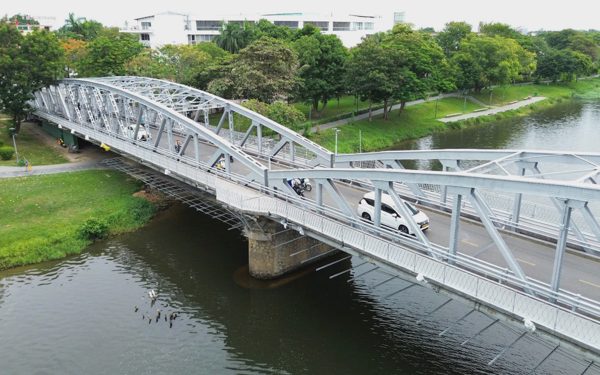 Diện mạo cầu Trường Tiền sau khi sửa chữa có gì mới?