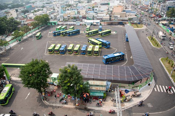 Diện mạo mới bến xe buýt ở cửa ngõ phía Nam TPHCM