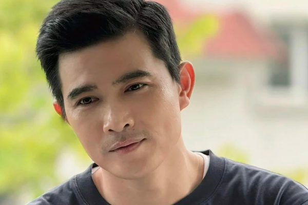 Diễn viên Quang Sự 'Dưới ô cửa sáng đèn' lên chức lần 3 ở tuổi 42
