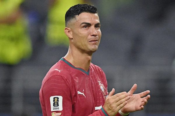 Điều kiện để C.Ronaldo trở lại đội tuyển Bồ Đào Nha