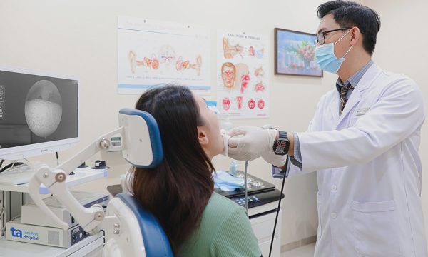 Điều trị viêm họng do trào ngược dạ dày thế nào?