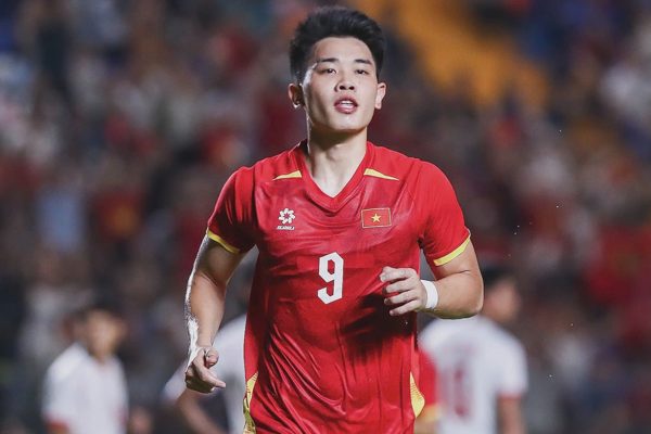 Đình Bắc uống một ly bia, có cần phải ầm ĩ?