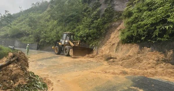 Đỉnh Bạch Mã hứng lượng mưa rất lớn, lên tới gần 690 mm