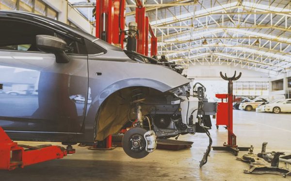 'Đỉnh cao của độ xe là về zin, xe đắt tiền càng nên hạn chế'