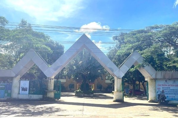 Đình chỉ giáo viên dạy lái xe sau vụ tai nạn khiến một người tử vong