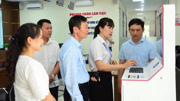 Định hình phẩm chất, năng lực đội ngũ cán bộ